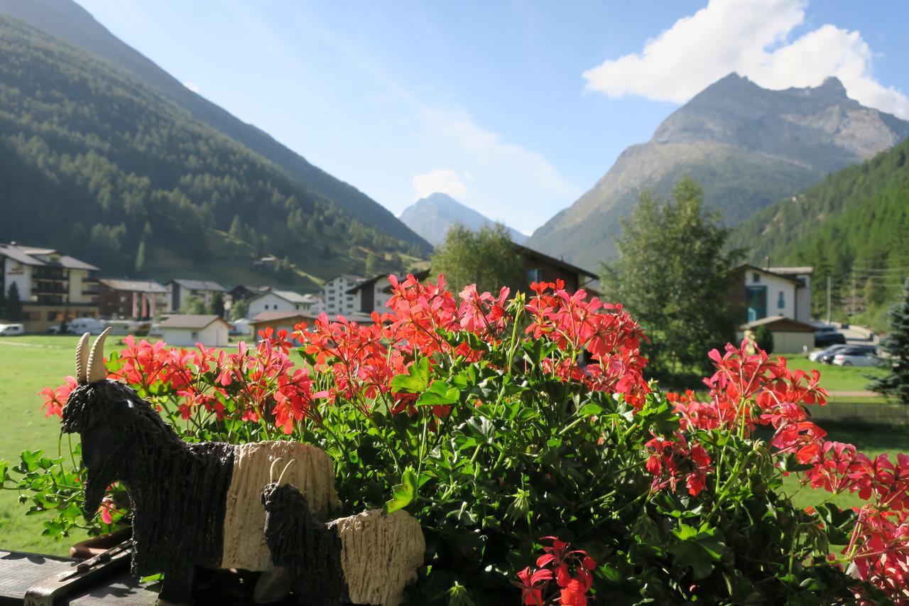 Ferienhaus Alea Saas-Grund Esterno foto